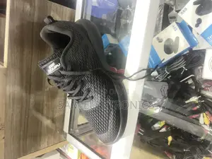 Goupu Brand New Shoes