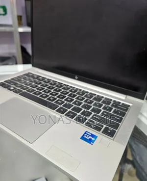 New Laptop HP EliteBook 840 G8 16GB Intel Core I7 SSD 512GB