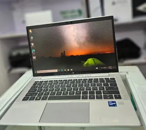 New Laptop HP EliteBook 830 G8 16GB Intel Core I7 SSD 512GB