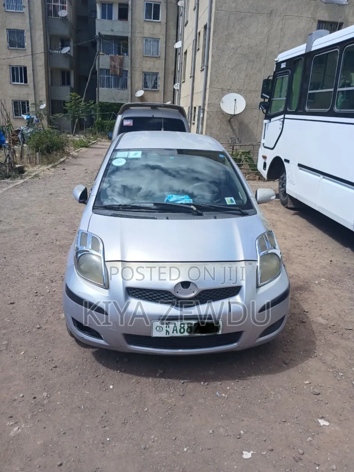 Toyota Yaris 1.0 VVT-i 2008 Purple