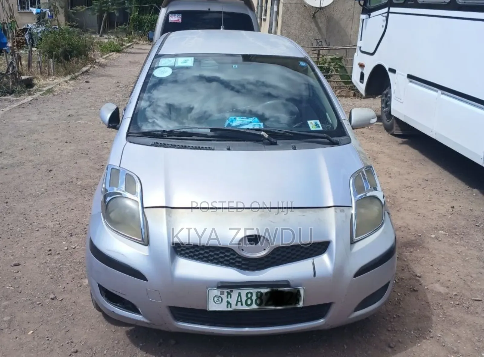 Toyota Yaris 1.0 VVT-i 2008 Purple