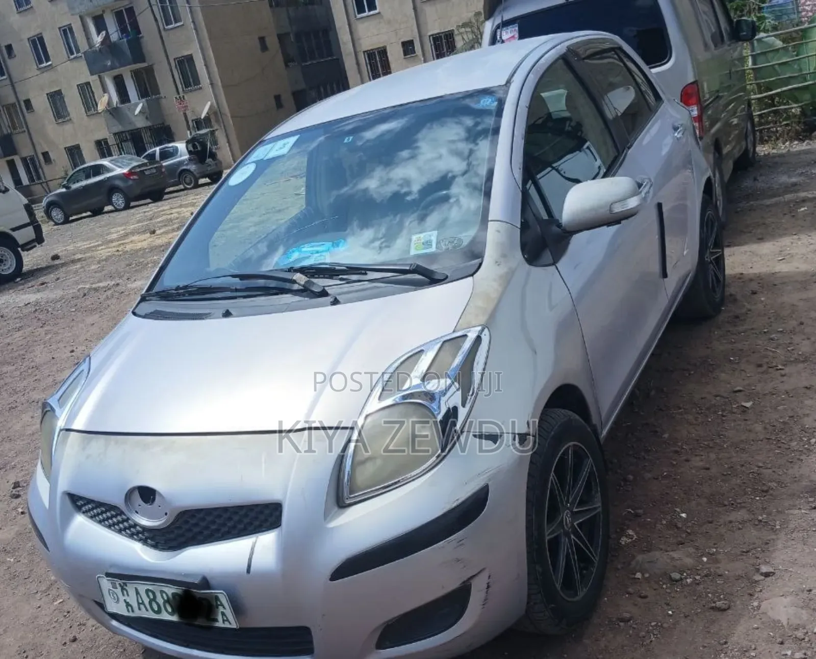 Toyota Yaris 1.0 VVT-i 2008 Purple