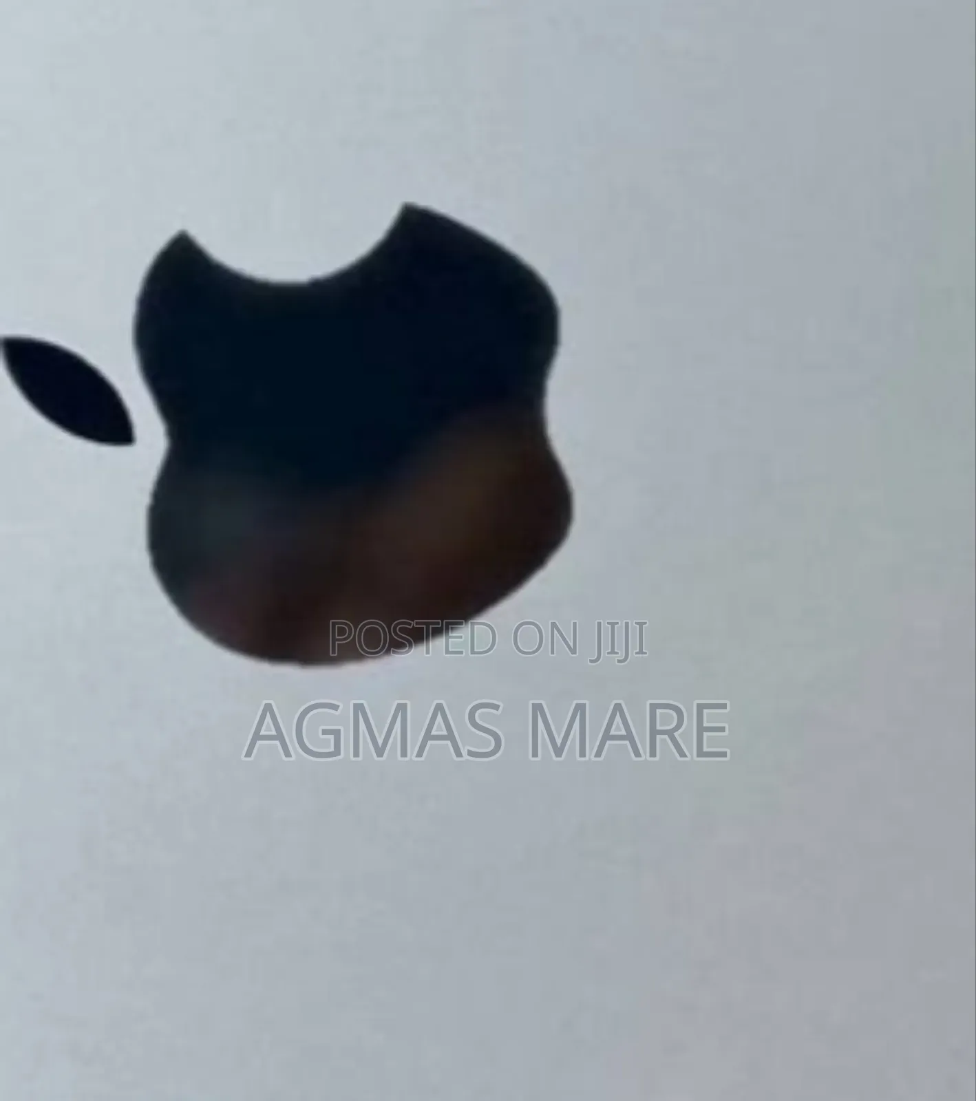 New Laptop Apple MacBook Air 2022 M2 8GB Apple M2 SSD 256GB