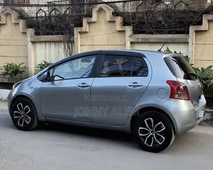 Toyota Yaris 2006 Gray