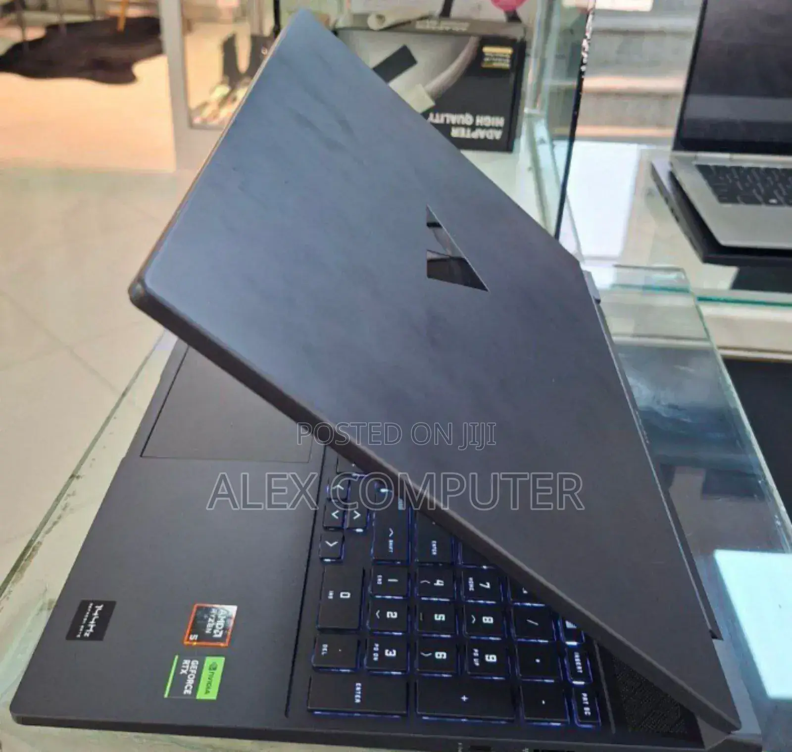 New Laptop HP Victus 15 16GB AMD Ryzen 5 SSD 512GB