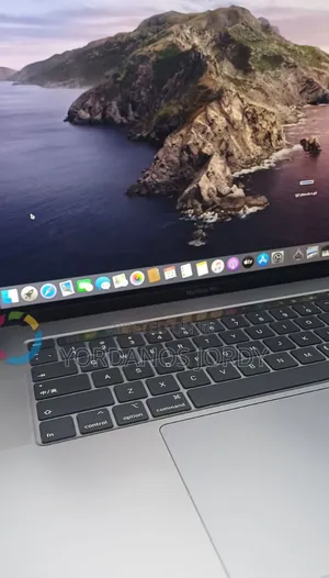 New Laptop Apple MacBook Pro 2019 32GB Intel Core I9 SSD 1T
