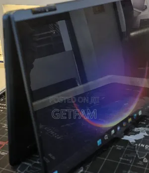 Photo - New Laptop Lenovo Thinkpad X1 Yoga 32GB Intel Core Ultra 7 SSD 1T