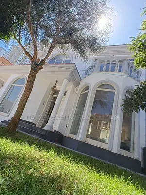 Bank Loan 3-Star Hotelsale for Sale at Bole