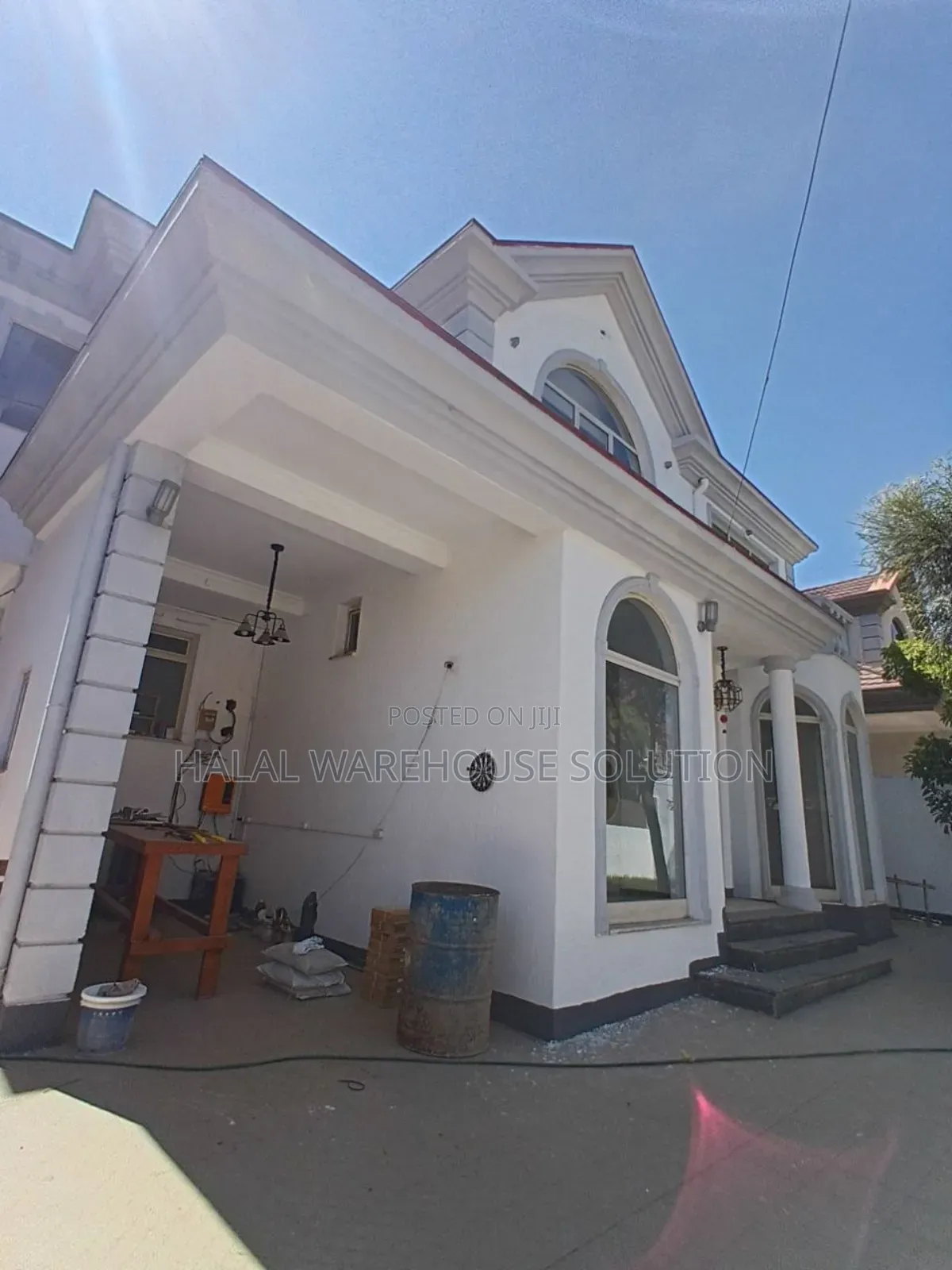 Bank Loan 3-Star Hotelsale for Sale at Bole