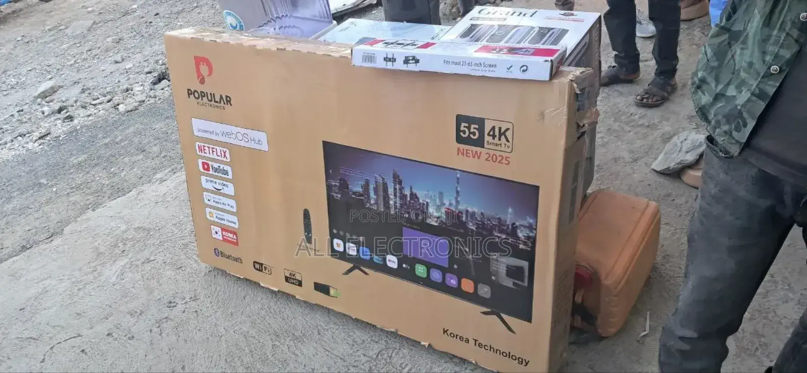 Popular 55"Smart Weeboss Tv