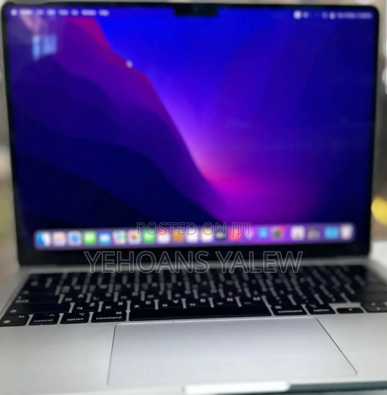 New Laptop Apple MacBook Air 2022 M2 8GB Apple M2 SSD 256GB