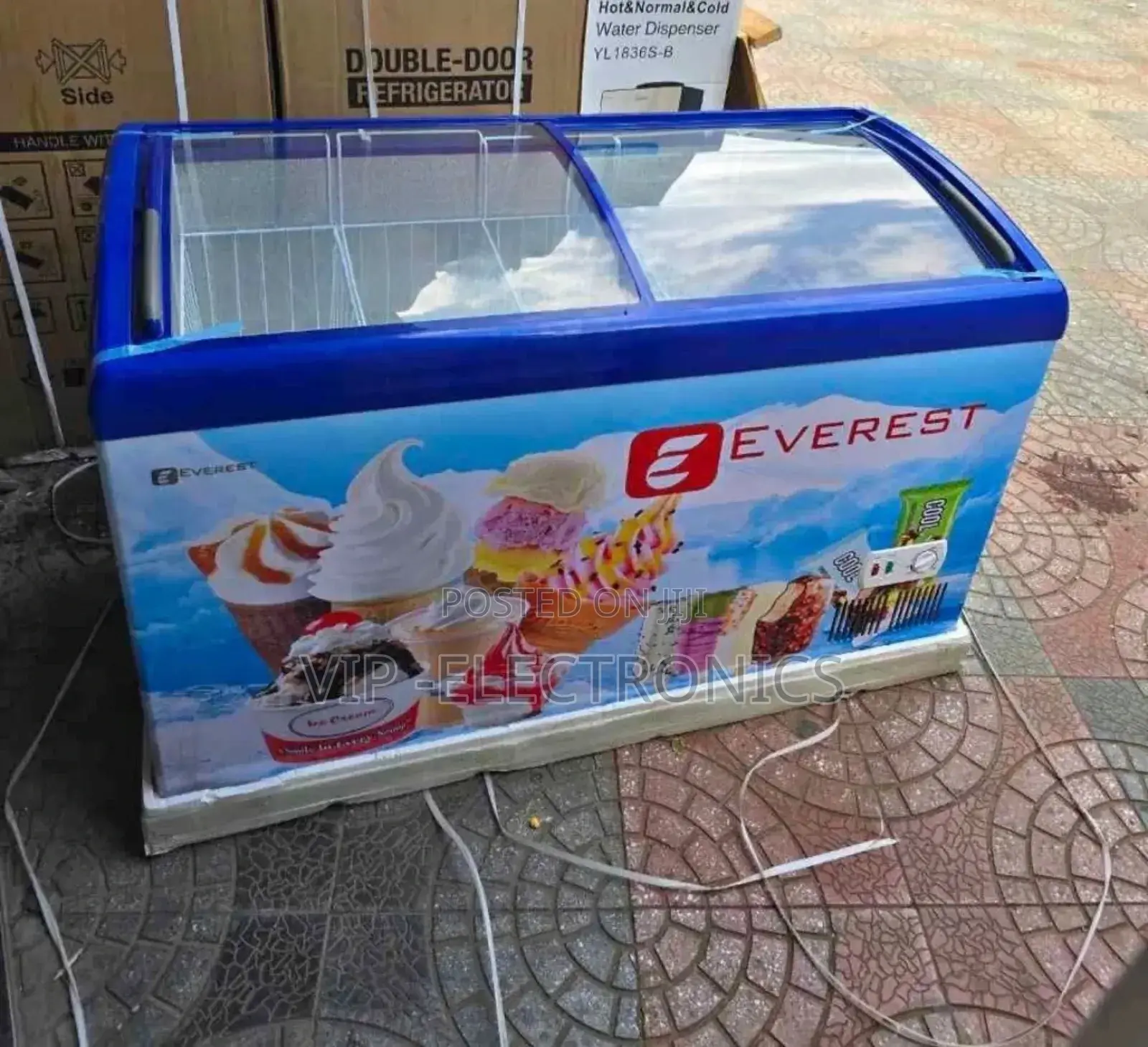 Severest Display 500 Chest Freezer Ice Cream