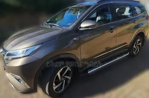 Toyota Rush 2023 Gray