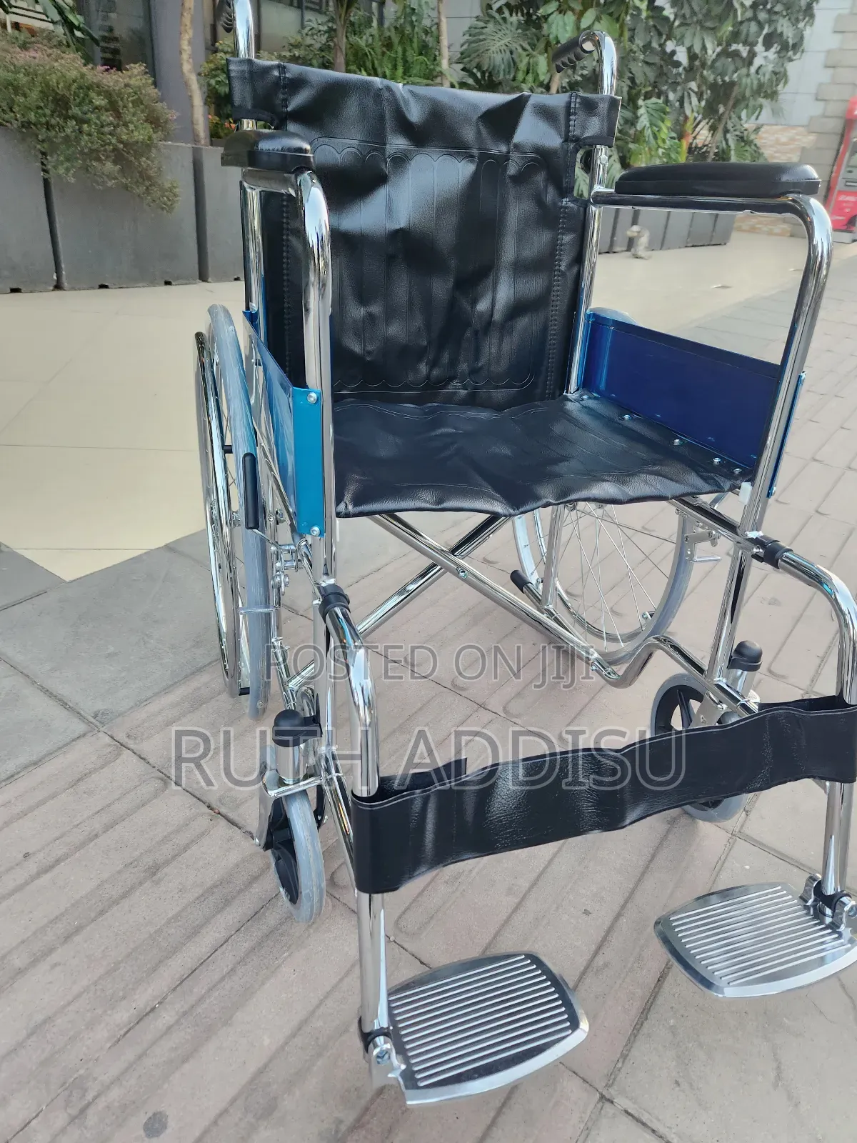 Brand New Packed Wheelchair in Ethiopia蝨不wheelchair蝨不wheelchair