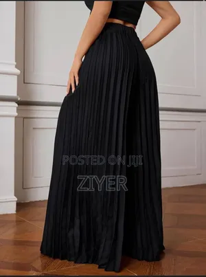 Photo - Female Cloth