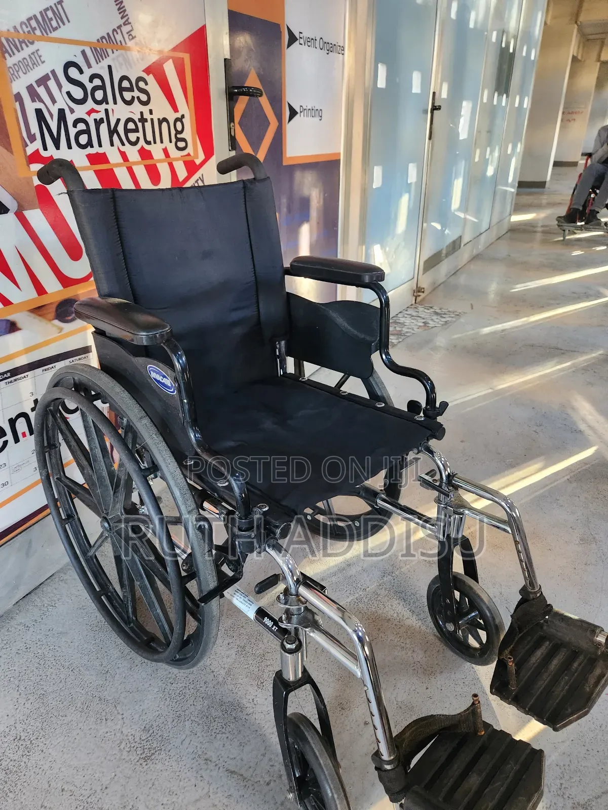 Very Strong Almost New Wheelchair延用wheelchair憨直wheelchair延伸wheelchair