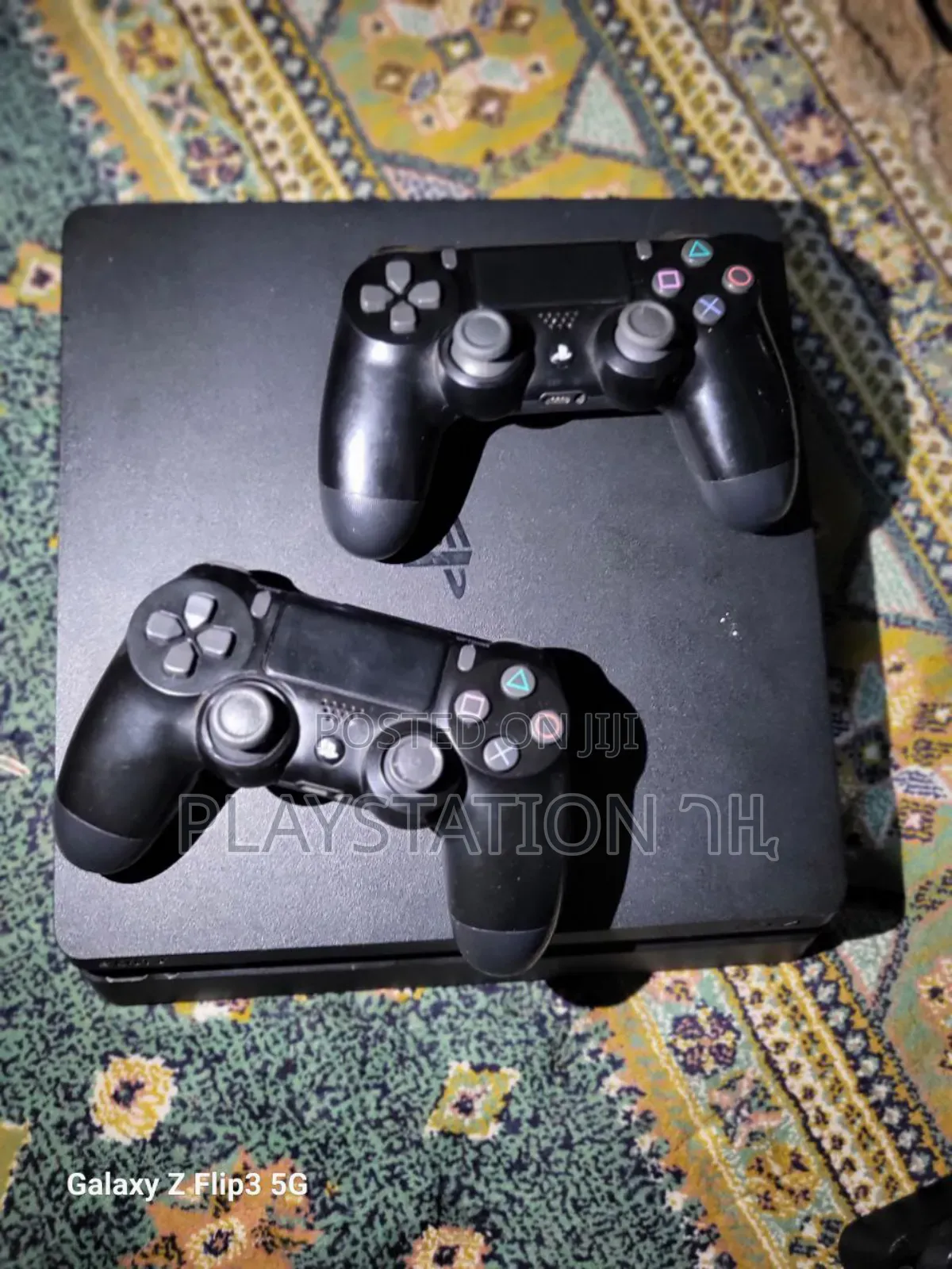 Ps4 Slim የቤት እቃ