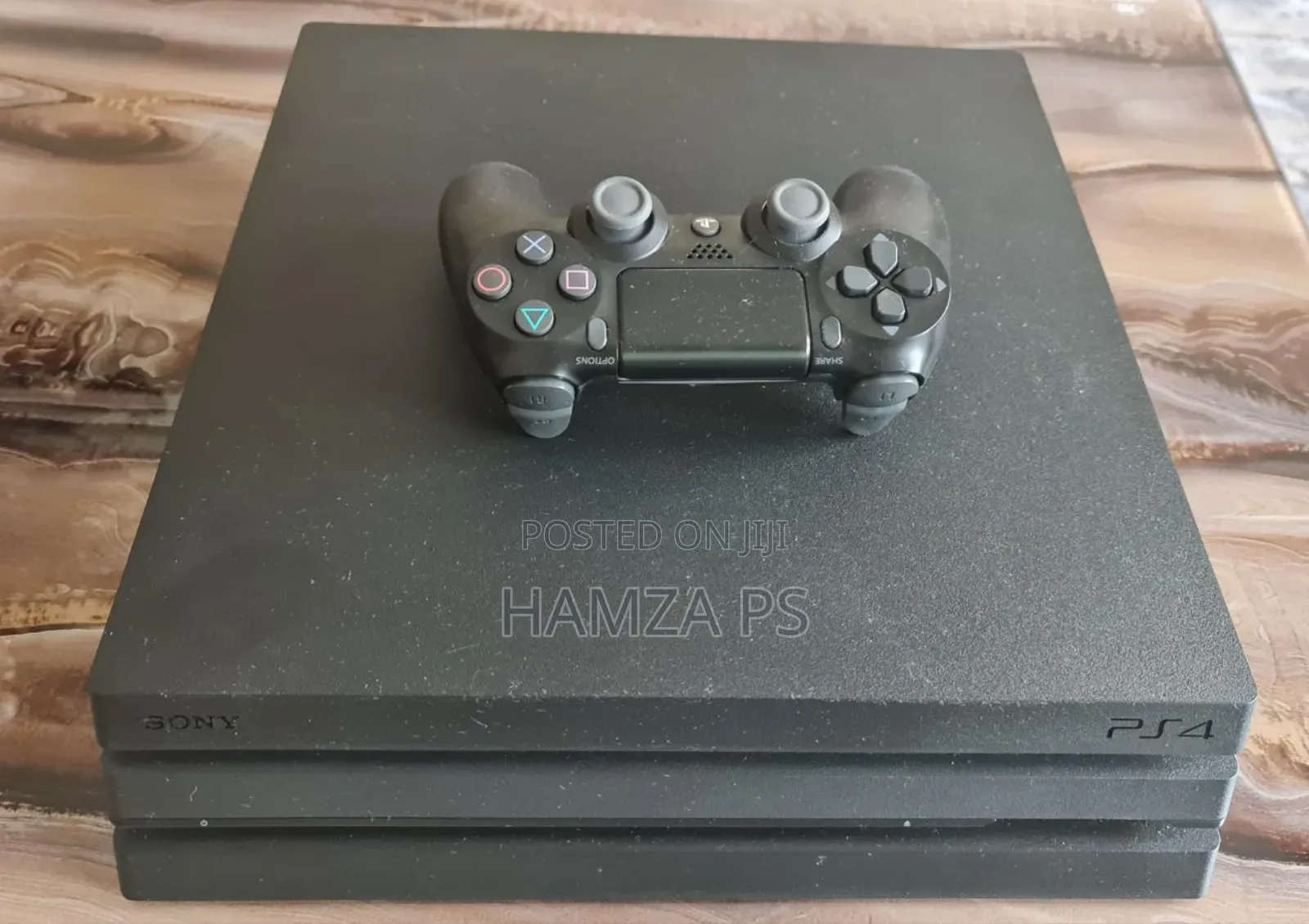 We Sell Ps4 With One Joystick