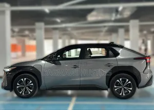 Toyota bZ4X 2023 Gray