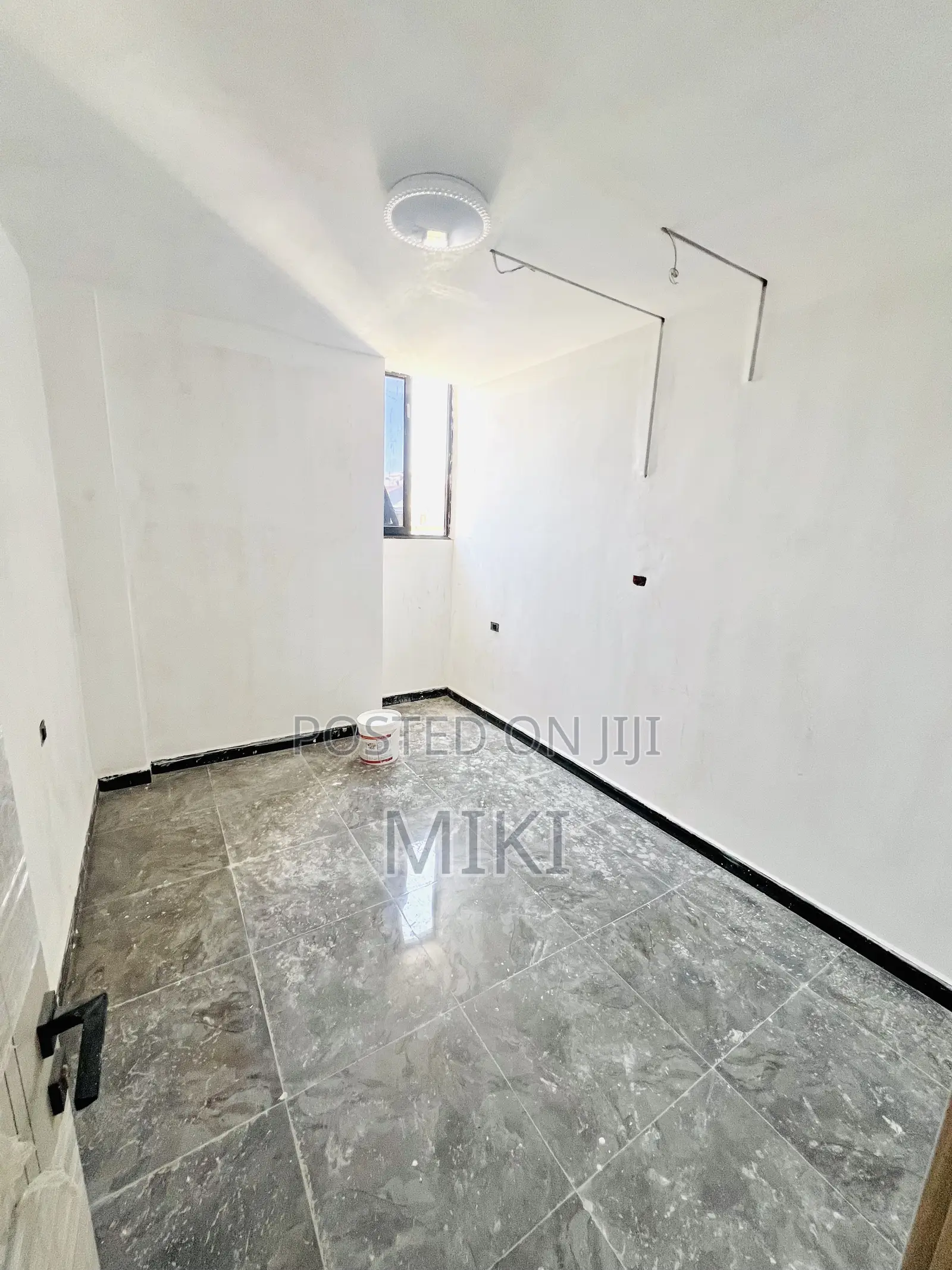 3bdrm Apartment in Haile Garment, Nifas Silk-Lafto for sale