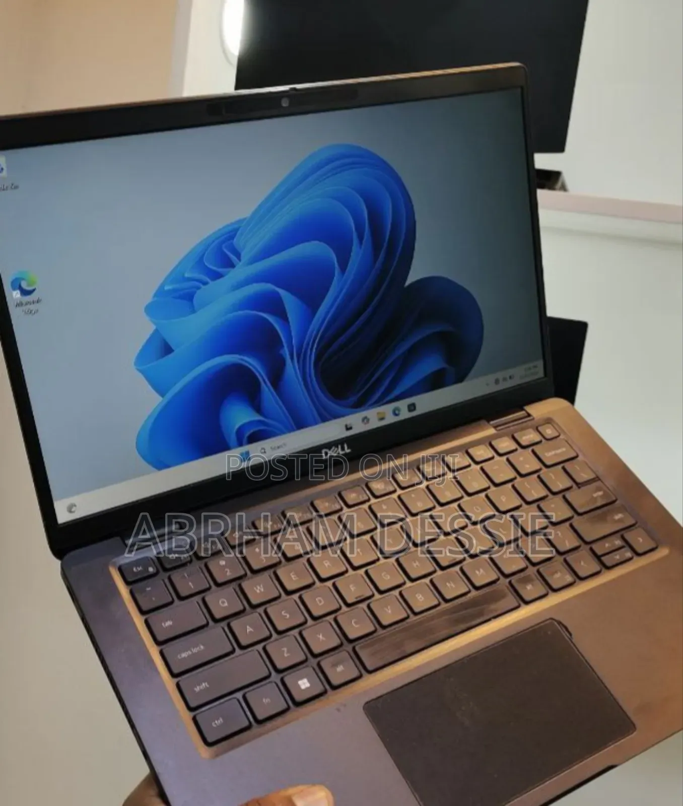 New Laptop Dell 16GB Intel Core I7 SSD 512GB