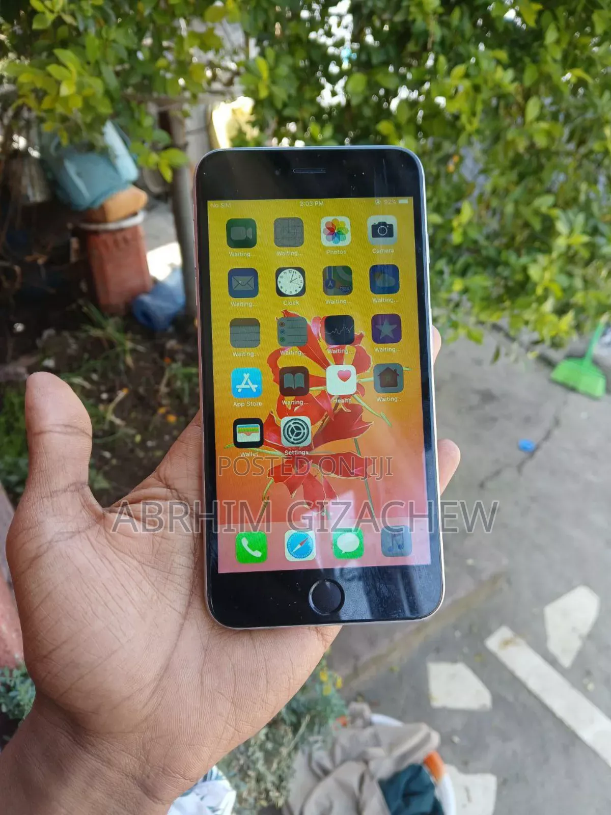 Apple iPhone 6s 16 GB White