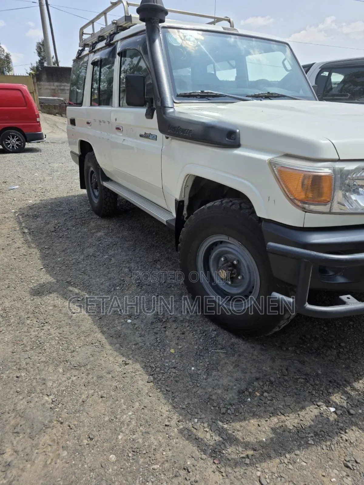 Toyota Land Cruiser 2015 White