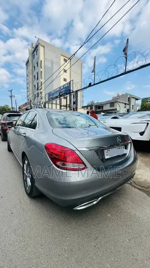 Mercedes-Benz C180 2015 Gray