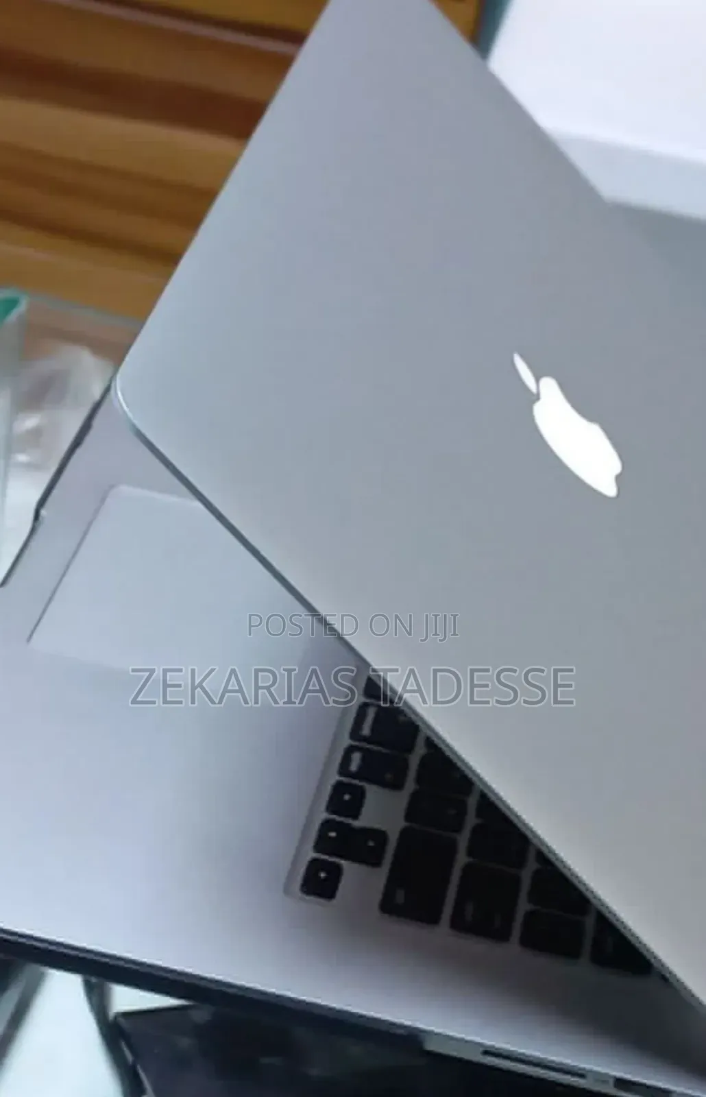 New Laptop Apple MacBook Pro 2013 8GB Intel Core I7 SSD 256GB
