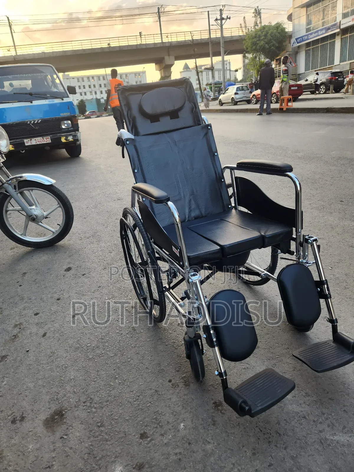 Reclining Wheelchair鳵不wheelchair奔馳wheelchair All in One Wheelchair