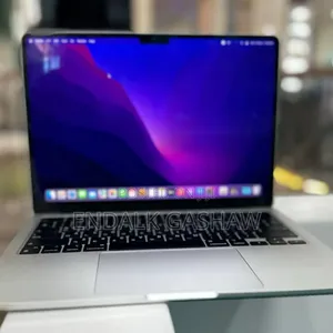 Photo - New Laptop Apple MacBook Air 2022 M2 8GB Apple M2 SSD 256GB