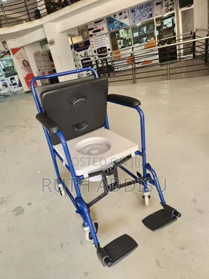 Commode Wheelchair較為wheelchair知名wheelchair壓抑wheelchair三年wheelchair New