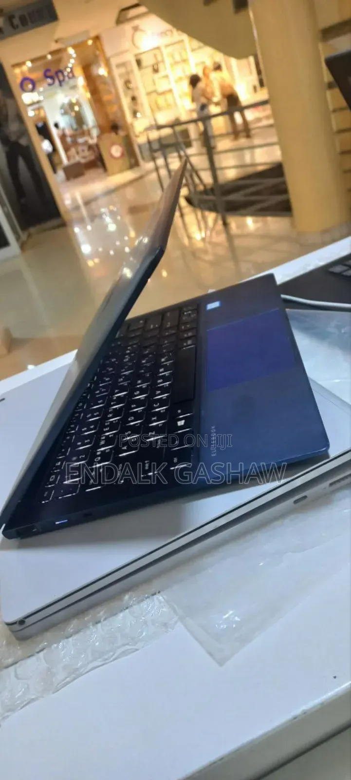 New Laptop HP Dragonfly G4 16GB Intel Core I7 SSD 1T