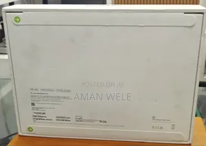 New Laptop Apple Macbook Pro 2025 M5 14-Inch 16GB Intel SSD 512GB