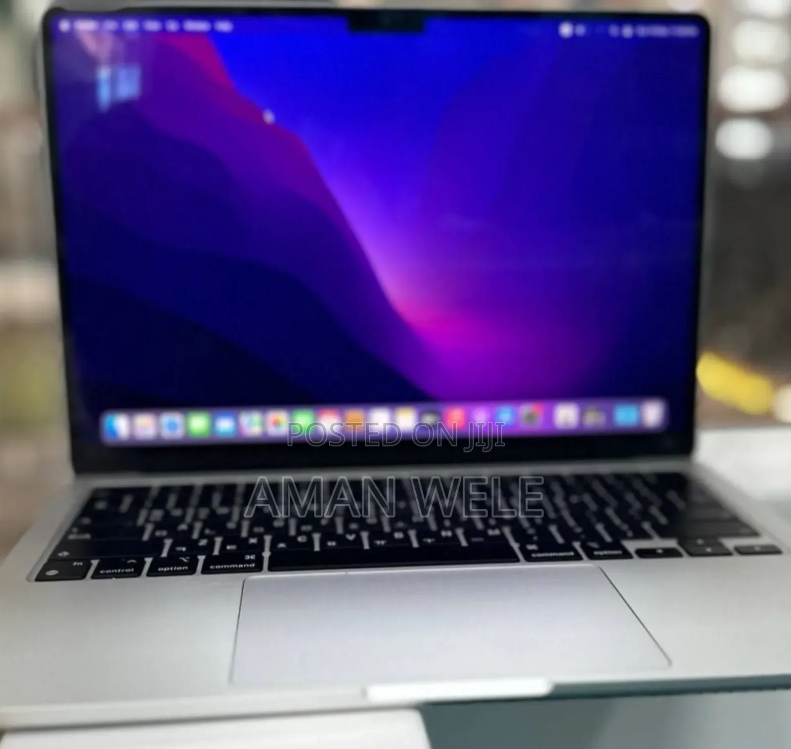 New Laptop Apple MacBook Air 2022 M2 8GB Apple M2 SSD 256GB