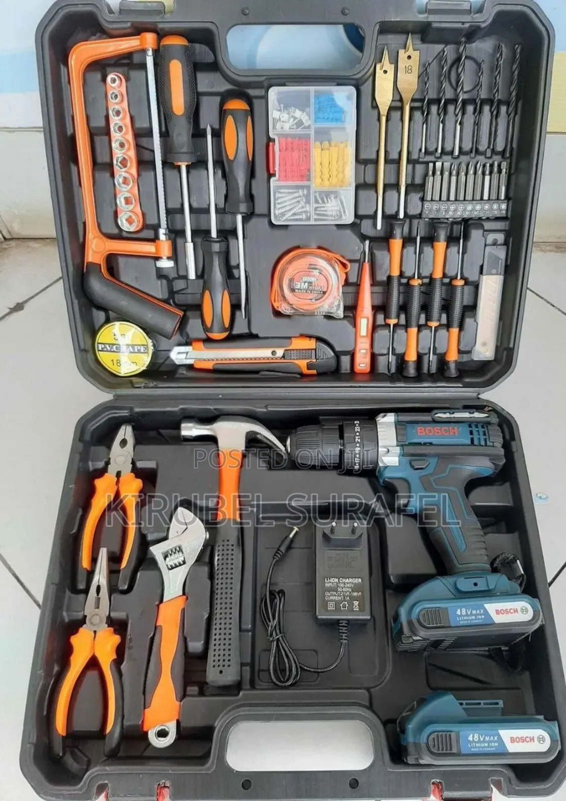 Rrechargeable Drill With Full Accessoires 
Bosch36v