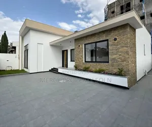 Furnished 5bdrm House in Bole for sale