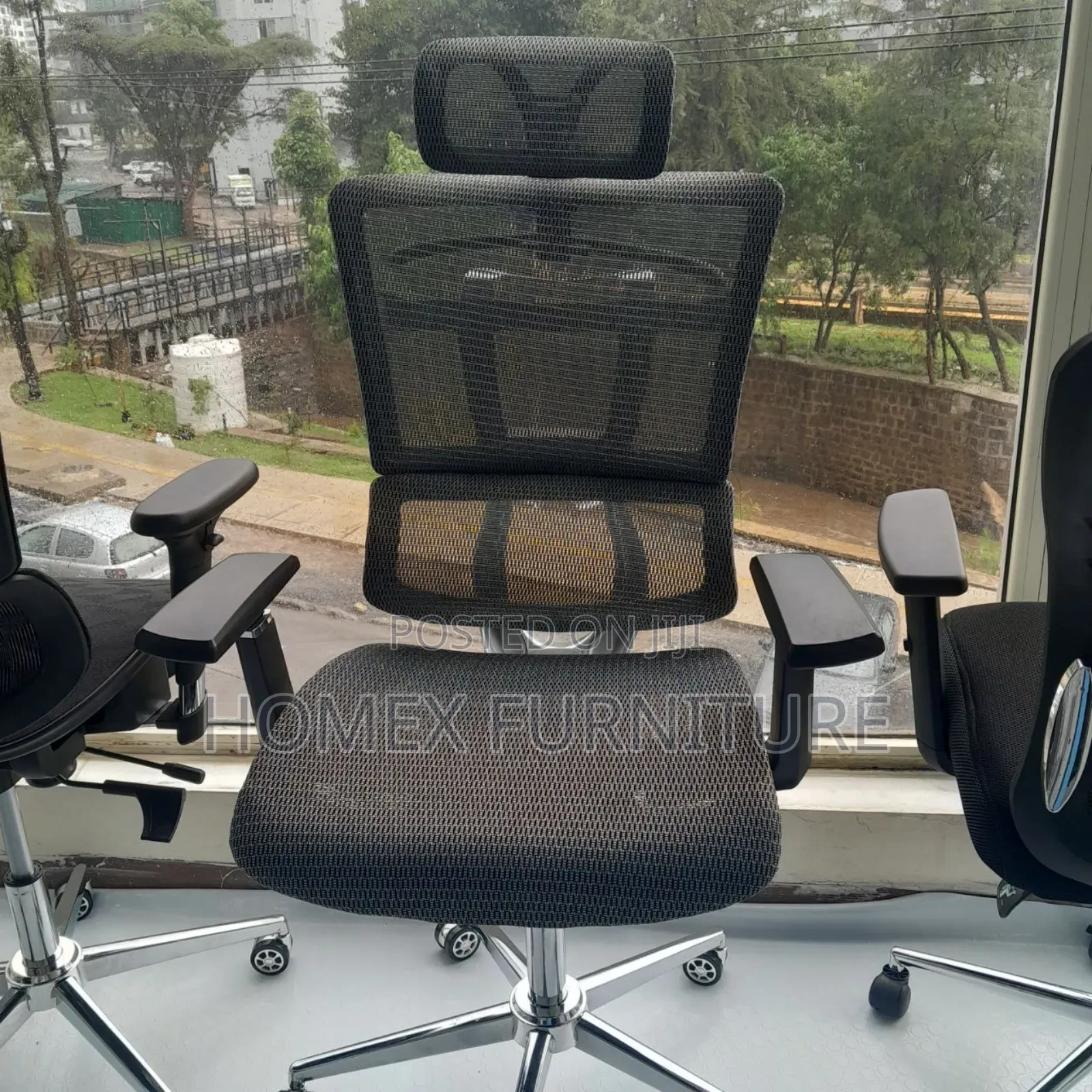 Executive Ergonomic Manager Chair – Adjustable Stylish