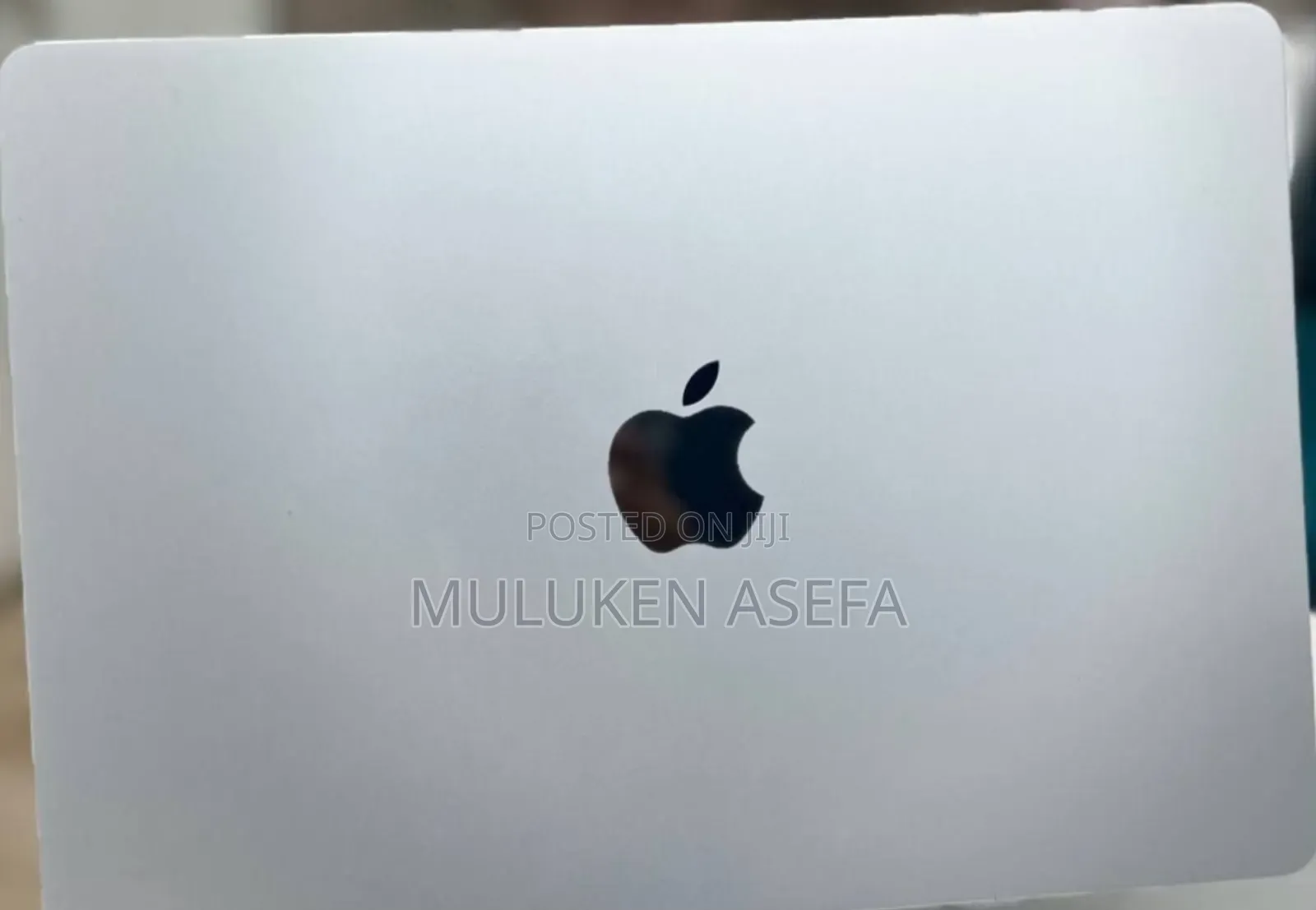 New Laptop Apple MacBook Air 2022 M2 8GB Intel Core M2 SSD 256GB