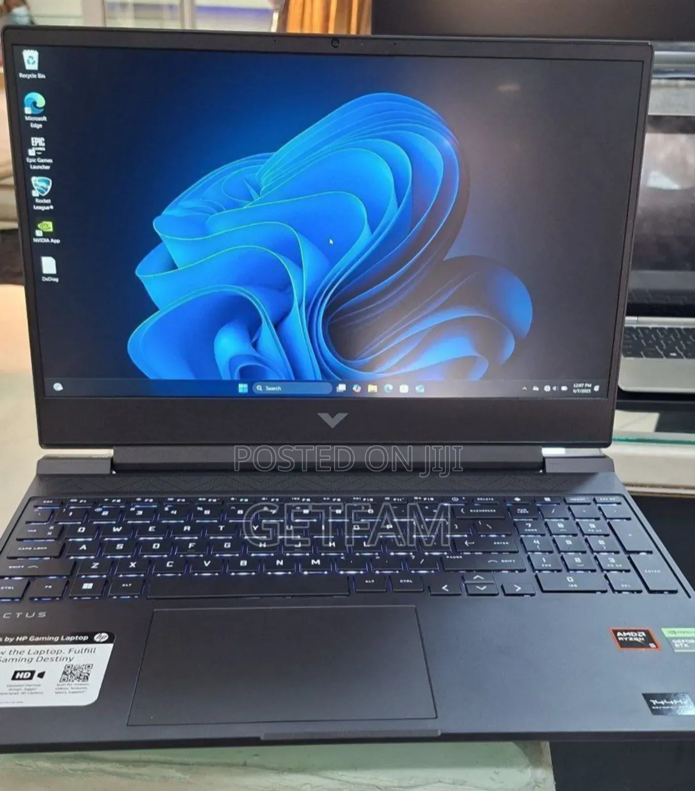 New Laptop HP Victus 15 16GB AMD Ryzen 5 SSD 512GB