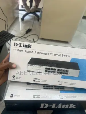 Photo - D Link 16 Port Gigabit Switch