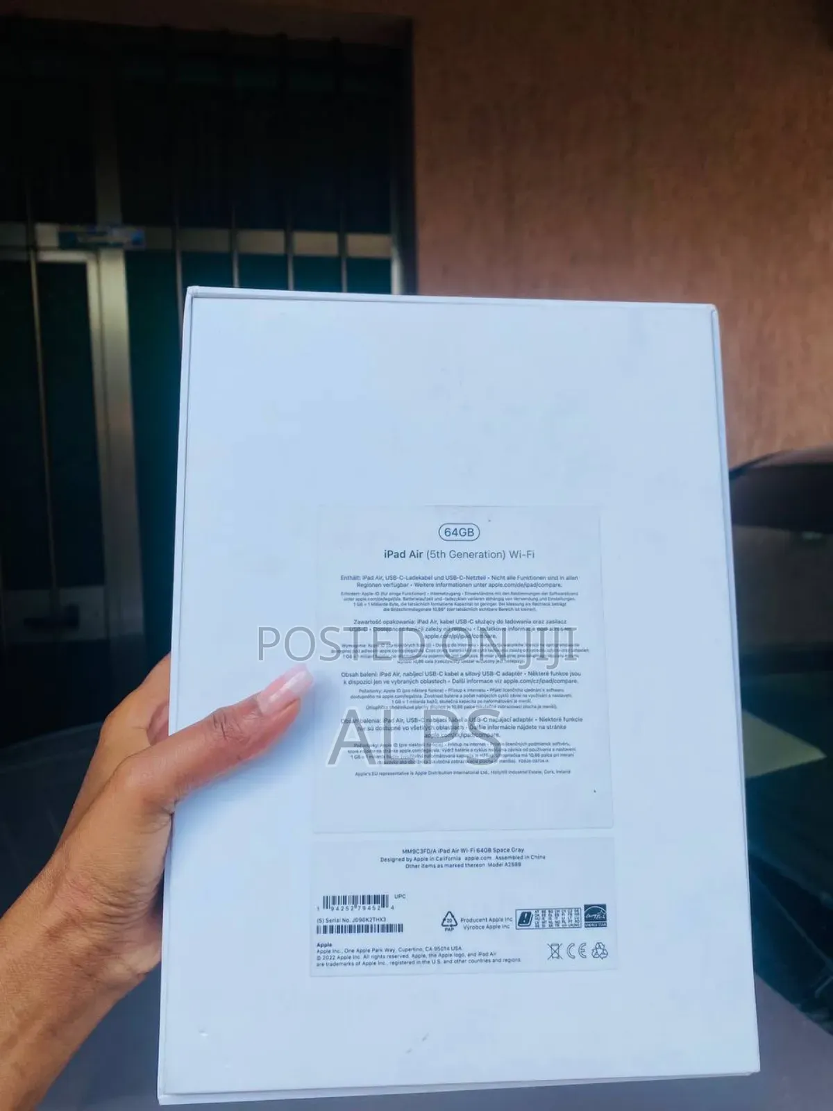 New Apple iPad Air (2022) 64 GB Gray