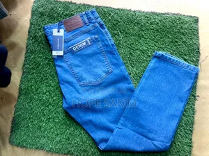 የ Pakistan Jeans