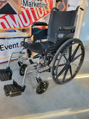Used Wheelchair兼豳wheelchair臥血assistance Brake, No Puncture Tires