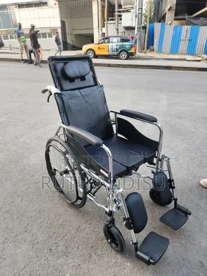 Reclining Wheelchair較高brand New Commode Sleeping Wheelchair考慮wheelchai