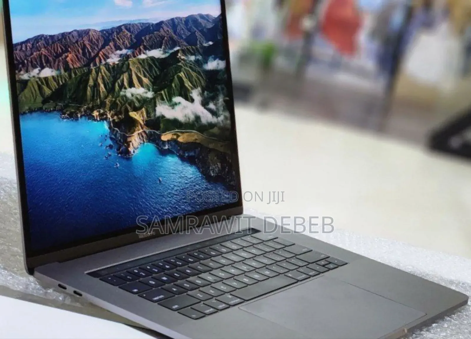 New Laptop Apple MacBook Pro 2017 16GB Intel Core I7 SSD 512GB