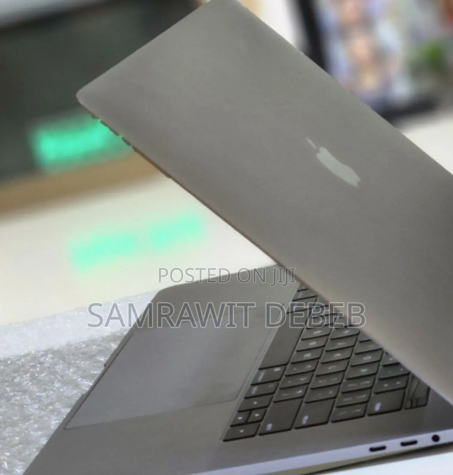 New Laptop Apple MacBook Pro 2017 16GB Intel Core I7 SSD 512GB