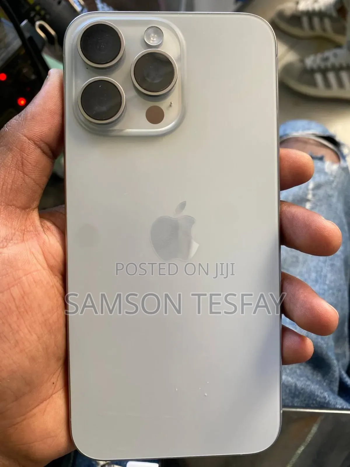 Apple iPhone 15 Pro Max 256 GB Silver