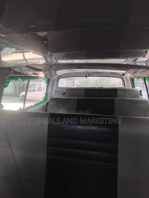 Toyota HiAce 2008 White