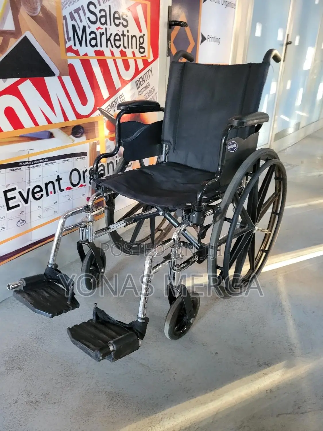 Wide Seat, Foldable Wheelchair糞准strength Aging Resistant醯岠wheelchair